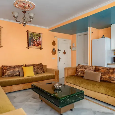 Zahara Banus By Lica Homes شقة *
